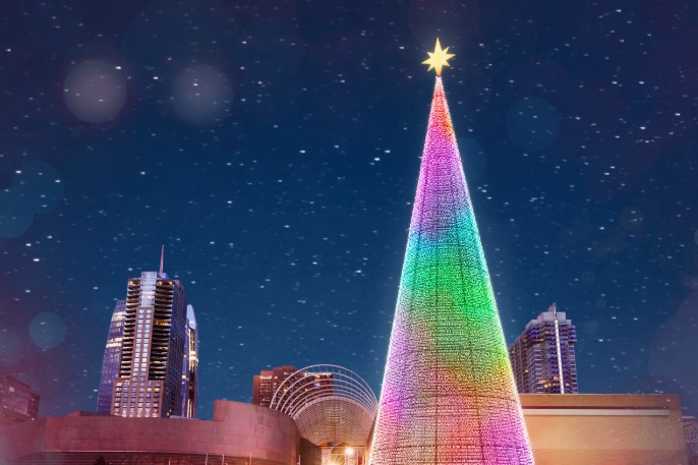 mile high tree for NYE in Denver